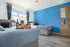 Delightful 2 BED APARTMENT for BICESTER OUTLET SHOPPING by Platinum Key Properties